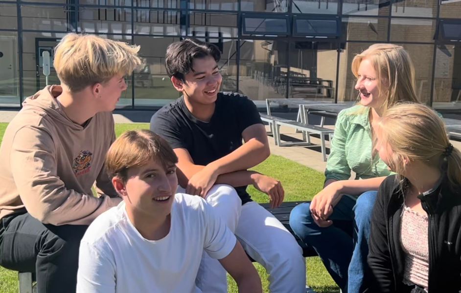 316040100 1281376242436594 7140656483194544730 N